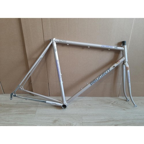 Cadre velo peugeot dolomite - cadre,