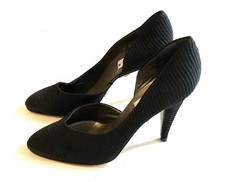 Escarpins En Cuir Noir -