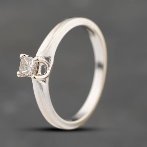 Bague solitaire diamant taille