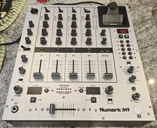 NUMARK IM9 DJ 4 CHANNEL  MIXER WITH EFFECTS BEAT COUNTER - NR MINT - IPOD