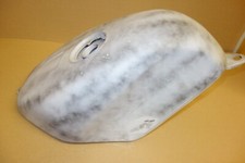 Kawasaki kr kr1 kr-1 250 kr1 fuel tank petrol reservoir REPAIRED see description