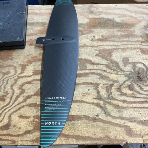 North sonar wing mid aspect - north,