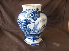Rare antique Delft vase DE DRYE KLOKKEN (The 3 bells) circa 1750