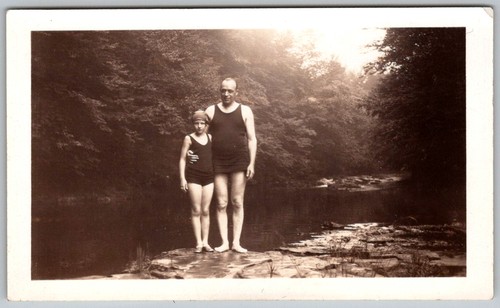 Vtg snapshot man girl - vtg,