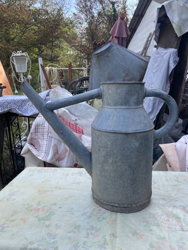 Arrosoir zinc très utile - arrosoir,