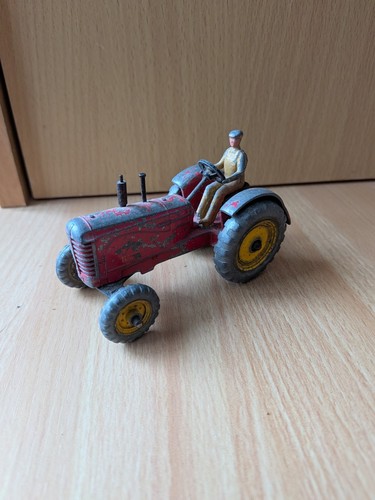 Dinky toys massey ferguson - massey,