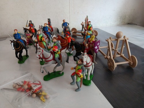Figurines chevaux du - figurines, +11
