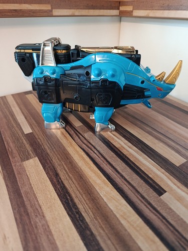 Power rangers megazord - rangers, animal