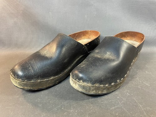 Ancienne paire sabot en - sabot,