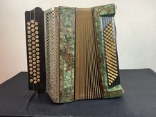 Ancien Instrument de musique