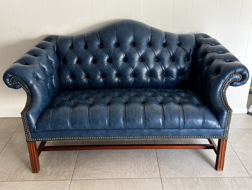 Vintage tufted leather