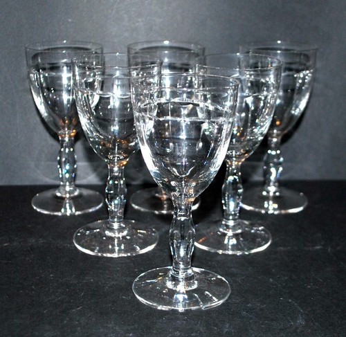 Lot verres pied - 6, anciens