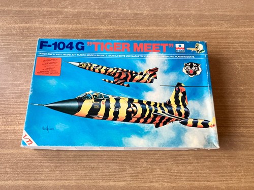 Neuf maquette avion - neuf, tiger