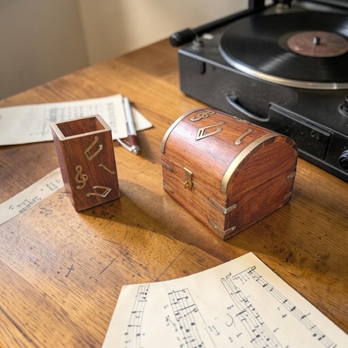 Ensemble bureau musical - de,