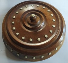 grande boîte a jeux ancienne