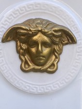 Vase Versace Gorgona collection Rosenthal biscuit porcelaine Méduse blanc or