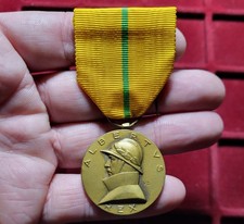 #128-9 ~ Medal Insignia -