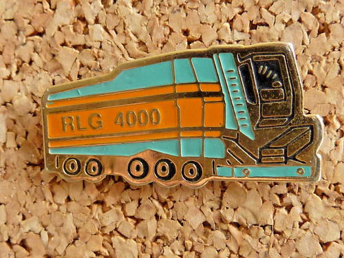 Pin pins car - pins,