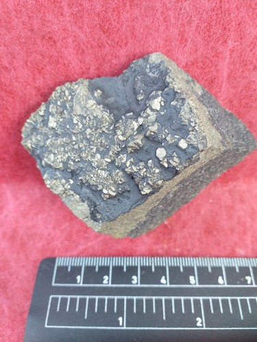 Pyrite lac serre ponçon - lac, serre-ponçon