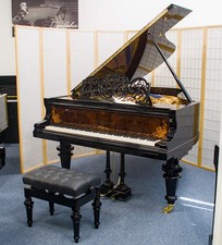 Piano À Queue Blüthner Avec Plaque De Fonte Jubilé, 190 Cm, Tout Neuf