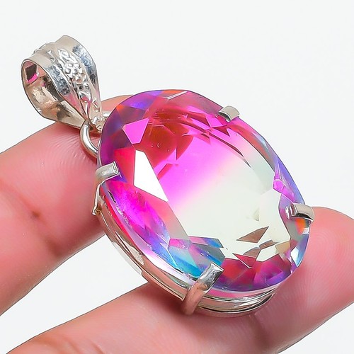 Pendentif pierre précieuse