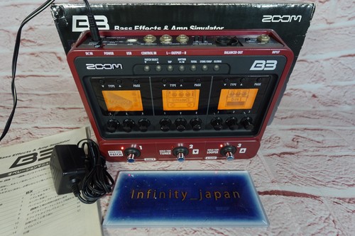 Zoom bass effects pedal and - zoom, b3
