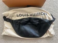 Louis Vuitton Discovery Bumbag