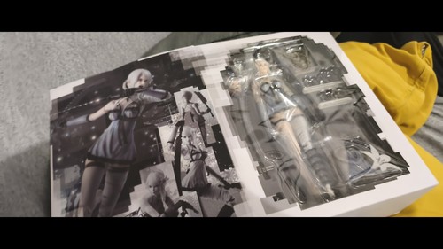 Kainé figurine - kainé,