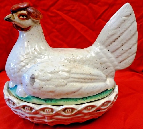 Assiette couverte panier - assiette,