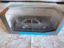 MERCEDES 190 E Evo street gris