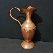 Ancienne verseuse décorative