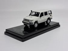 Toyota Land Cruiser 76 Vanille