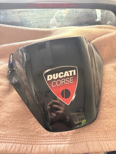 Capot selle ducati monster - de,