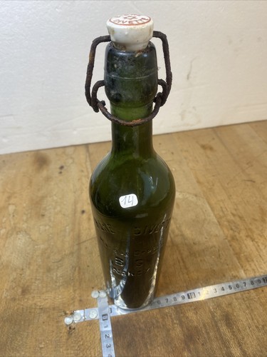 Bouteille de bière - n.,