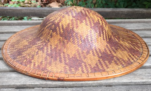 Ancien chapeau asiatique - asiatique, en