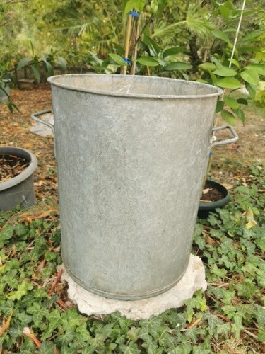 Grand bassine zinc non - zinc,