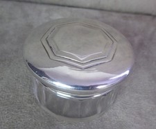 JOLIE PETITE BOÎTE en cristal