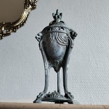 Brûle encens parfum ancien en