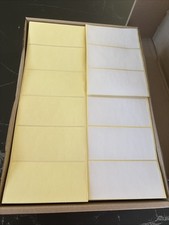 ÉTIQUETTE AUTOCOLLANTE FORMAT