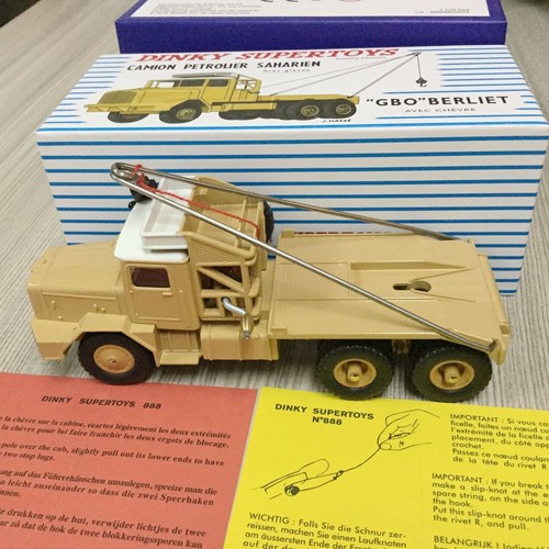 Dinky toys 888 - dinky,