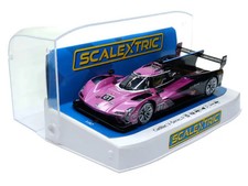 SCALEXTRIC Cadillac V-Series