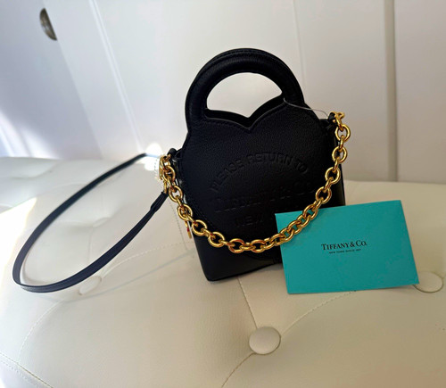 Tiffany heart mini top - &,