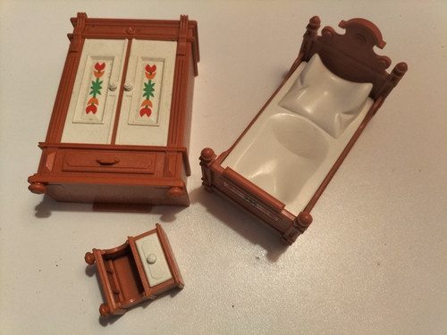 Playmobil lit armoire - /,