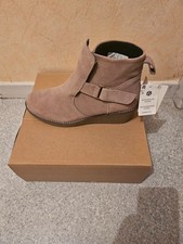 Boots compensées pointure 39