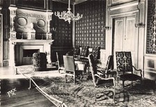 64 PAU LE CHATEAU LE SALON ROUGE