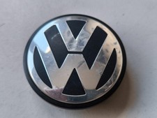 Moyeu de cache cache en