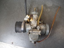 CARBURATEUR DROIT SUZUKI