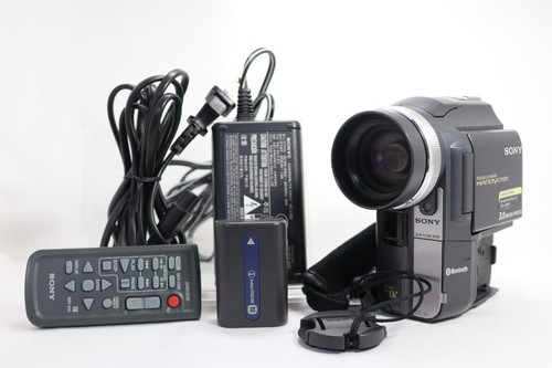 Near mint sony dcr - sony, dcr-pc300