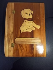 Album photos en bois massif motif chiot  ( 34,5 cm x 25 cm )