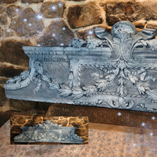 Ancien Fronton Imposte Style